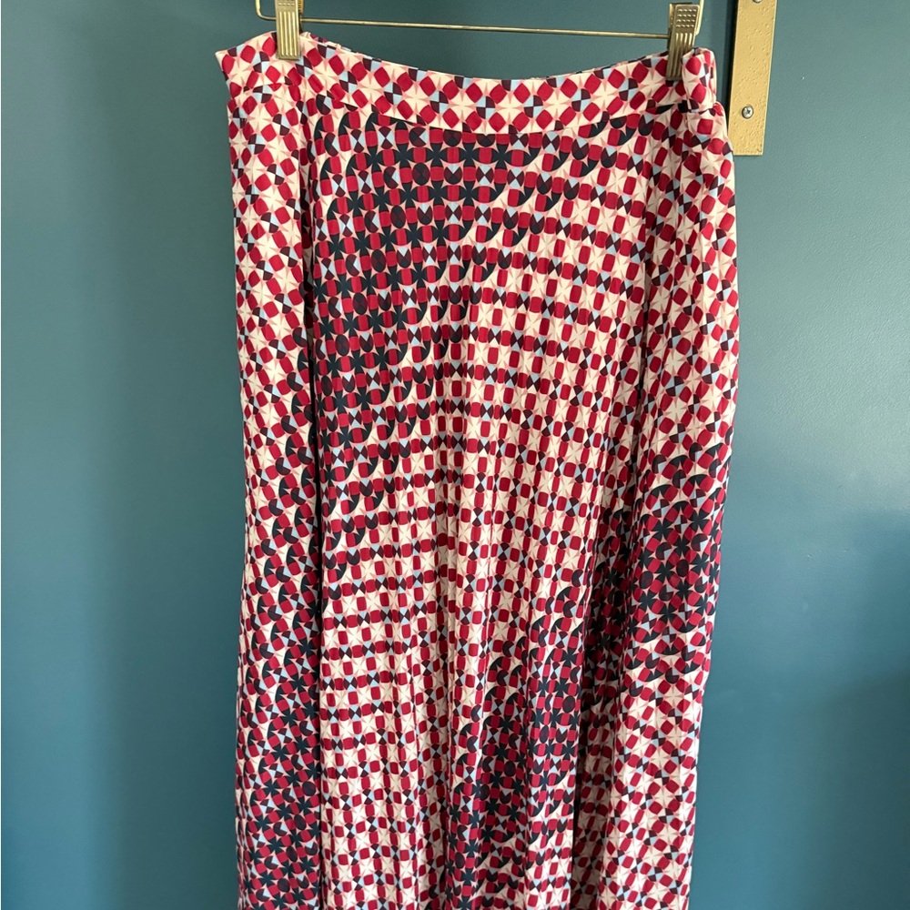 Anthropologie maxi skirt by Maeve, like new Size Large